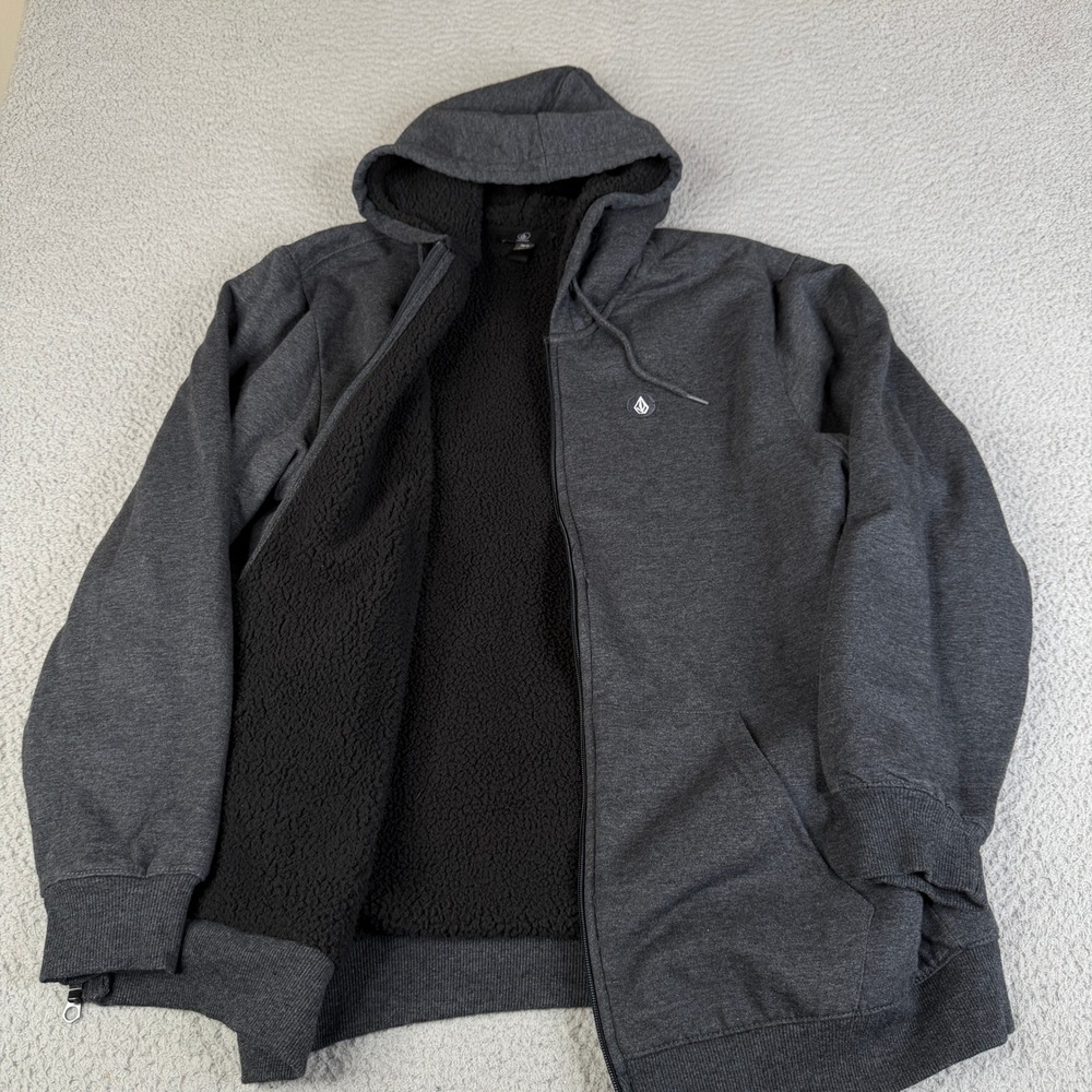 Volcom Hoodie Mens XL Gray Full Zip Fleece Sherpa Lined Sweatshirt Sweater Logo